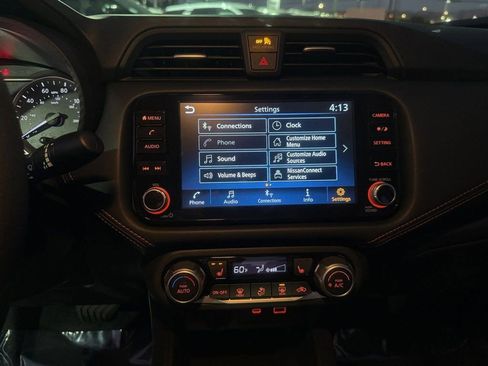 New 2025 Nissan Versa SR w/ Trunk Package image 23