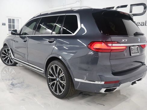 Used 2019 BMW X7 xDrive40i w/ Premium Package AWD/4WD image 5