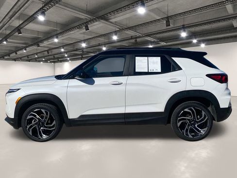Used 2025 Chevrolet TrailBlazer RS w/ Convenience Package image 13