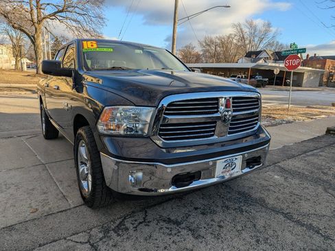 Used 2016 RAM 1500 Big Horn image 3