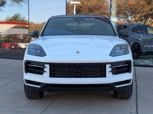 New 2026 Porsche Cayenne S image 6