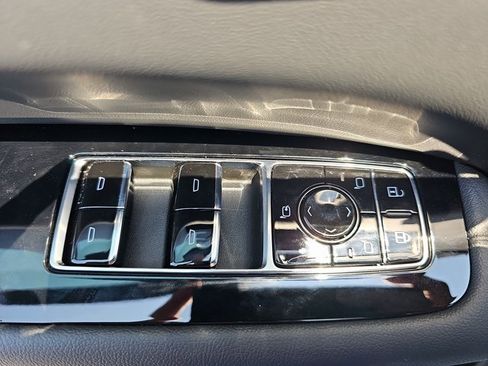 New 2026 Cadillac Escalade IQ Sport 1 w/ LPO, ONYX Package image 31