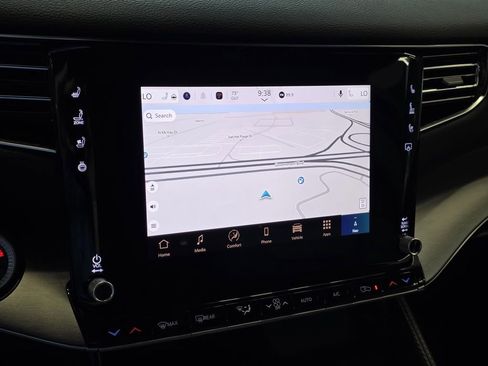 New 2025 Jeep Wagoneer L Series III w/ Premium Group I image 18