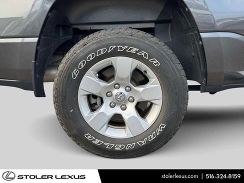 Used 2019 RAM 1500 Big Horn AWD/4WD image 10