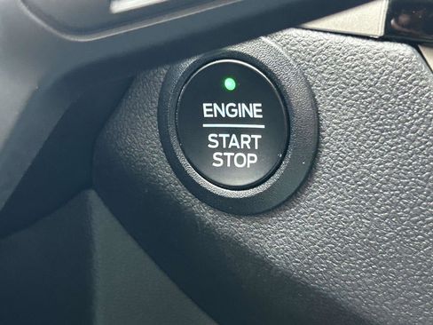 Used 2022 Ford Escape SE w/ Convenience Package FWD image 27