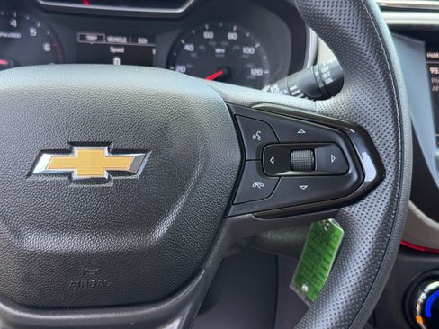 Used 2021 Chevrolet TrailBlazer LS FWD image 20