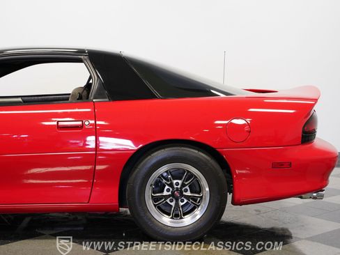 Used 2001 Chevrolet Camaro Z28 RWD image 25