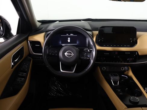Used 2023 Nissan Rogue Platinum w/ Platinum Premium Package AWD/4WD image 38