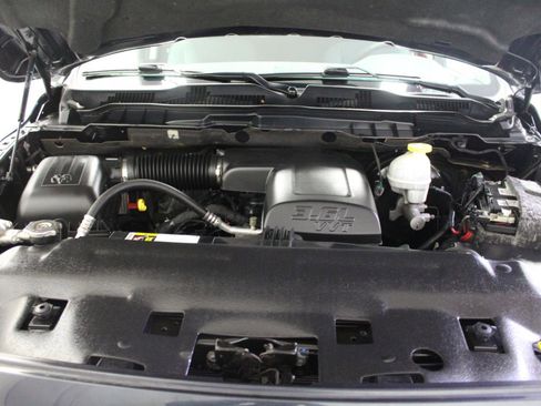 Used 2019 RAM 1500 Express w/ Express Value Package image 30