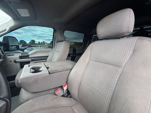 Used 2018 Ford F250 XLT AWD/4WD image 11