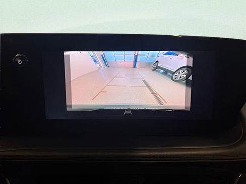 Used 2025 Buick Encore GX Preferred AWD/4WD image 22