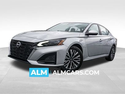 Used 2023 Nissan Altima 2.5 SV