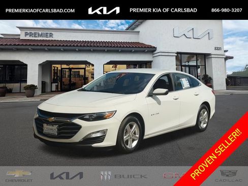 Used 2023 Chevrolet Malibu LT FWD image 1