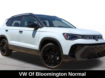 New 2025 Volkswagen Taos SE