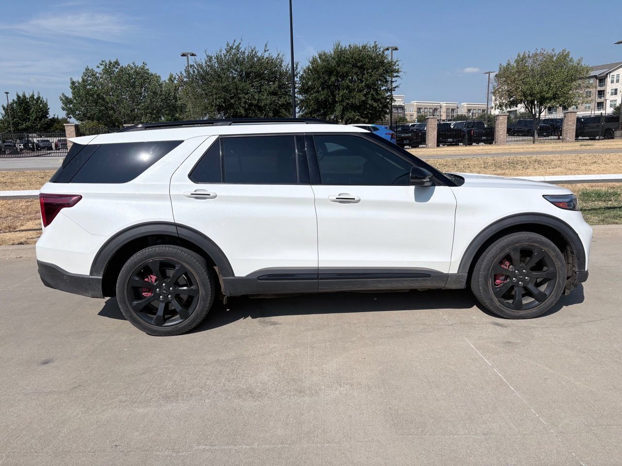 Used 2020 Ford Explorer ST w/ ST Street Pack AWD/4WD image 3