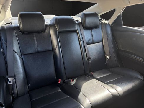 Used 2017 Toyota Avalon XLE Premium w/ All Weather Liner Package FWD image 19