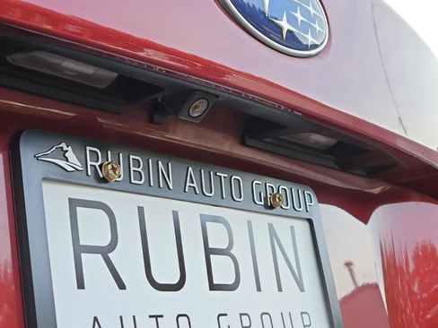 Used 2017 Subaru Outback 2.5i Limited image 18