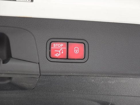 Certified 2022 Mercedes-Benz GLS 450 4MATIC image 34