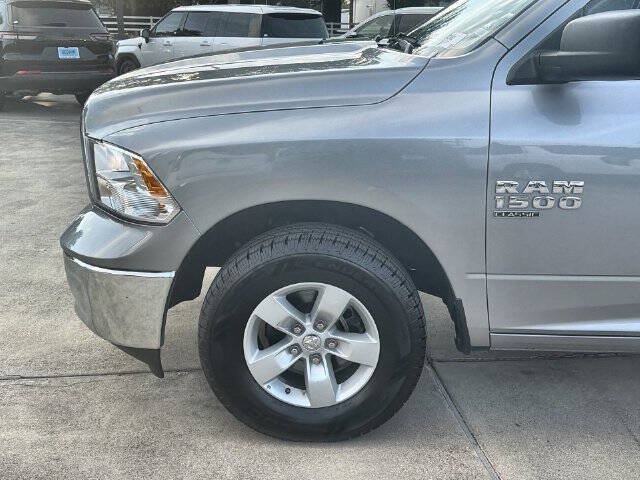 Used 2024 RAM 1500 Classic SLT RWD image 31