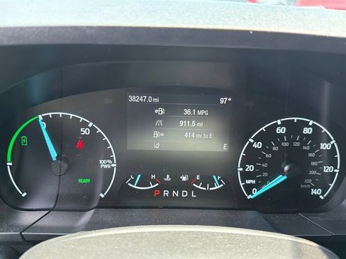 Used 2023 Ford Maverick XLT FWD image 17