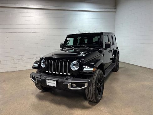 Used 2021 Jeep Wrangler Unlimited Sahara w/ Cold Weather Group image 2