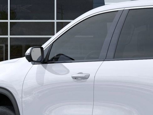 Used 2025 GMC Acadia Elevation AWD/4WD image 12