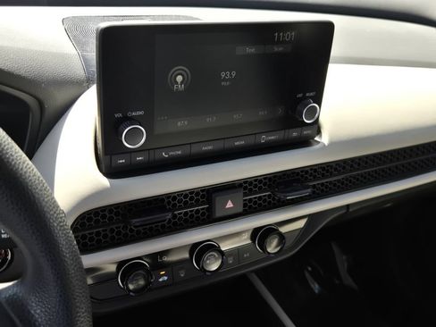 Certified 2024 Honda HR-V LX image 18