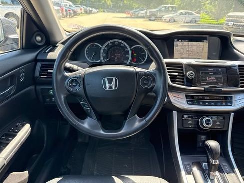 Used 2014 Honda Accord EX-L image 16