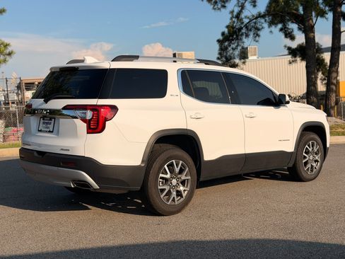 Used 2023 GMC Acadia SLE w/ Driver Convenience Package AWD/4WD image 12