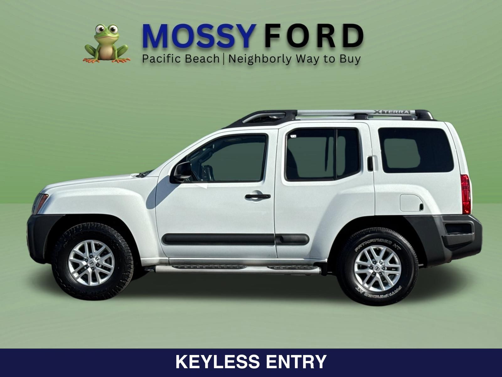 Used 2015 Nissan Xterra S RWD image 9