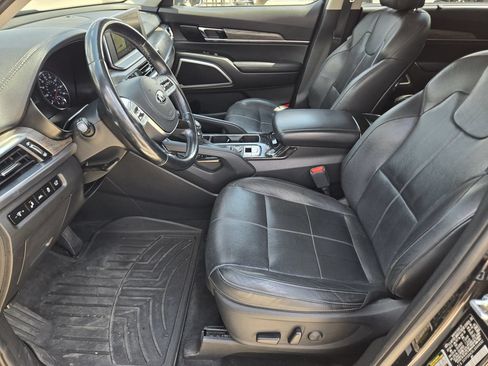 Used 2020 Kia Telluride EX AWD/4WD image 14