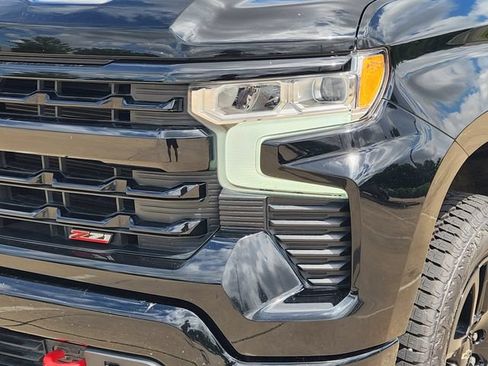 Used 2023 Chevrolet Silverado 1500 LT Trail Boss w/ Protection Package AWD/4WD image 10