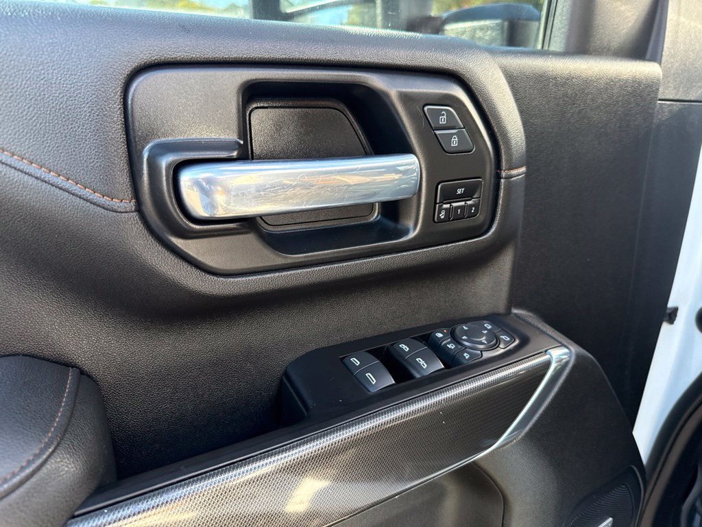 Used 2021 GMC Sierra 2500 AT4 w/ AT4 Premium Plus Package AWD/4WD image 20