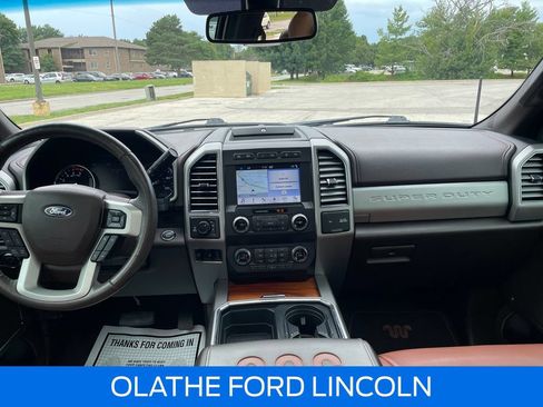Certified 2019 Ford F250 King Ranch w/ King Ranch Ultimate Package AWD/4WD image 16