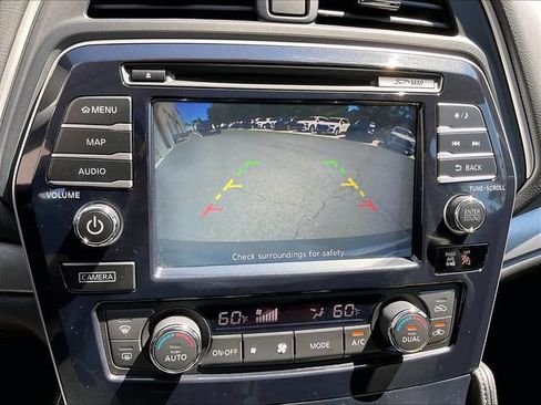 Used 2018 Nissan Maxima 3.5 SL FWD image 25