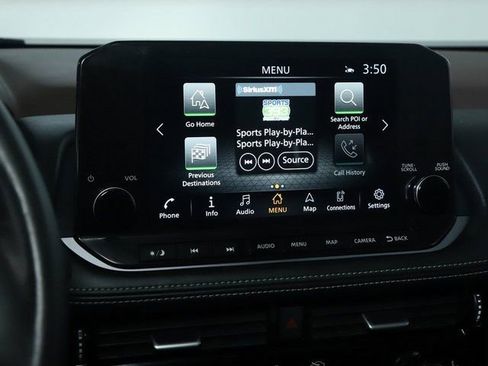 Used 2022 Nissan Rogue Platinum w/ Head-Up Display Package image 27