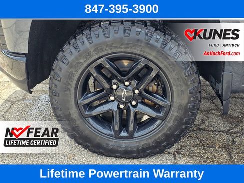 Used 2021 Chevrolet Silverado 1500 LT Trail Boss w/ Bed Protection Package AWD/4WD image 12