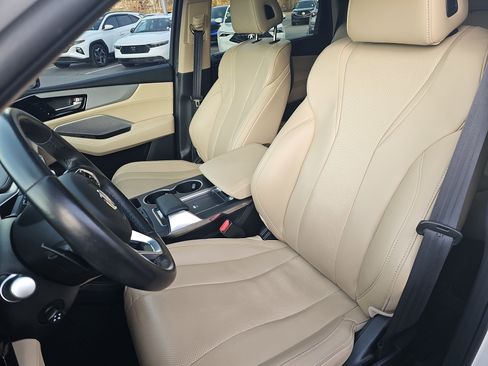 Certified 2023 Acura MDX FWD w/ Technology Package image 16