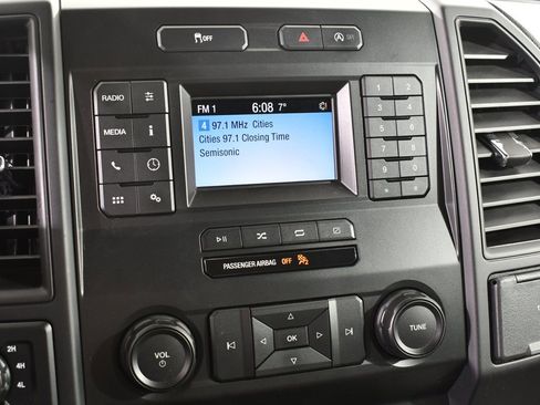 Used 2019 Ford F150 XL w/ Equipment Group 101A Mid image 29