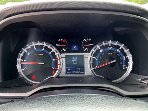 Used 2016 Toyota 4Runner Trail AWD/4WD image 23