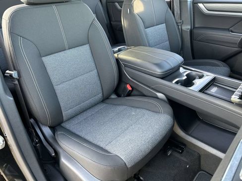 New 2026 GMC Acadia Elevation FWD image 28