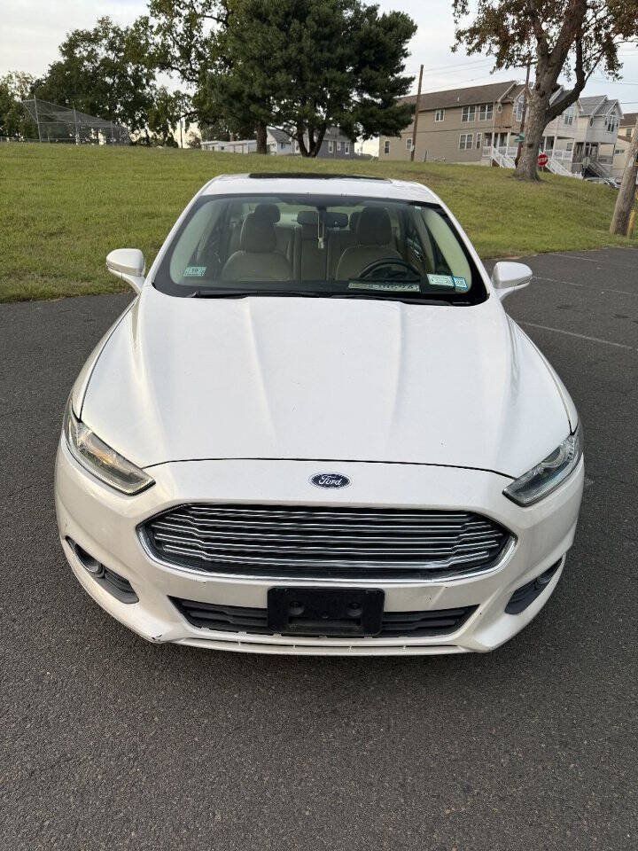 Used 2013 Ford Fusion SE FWD image 10