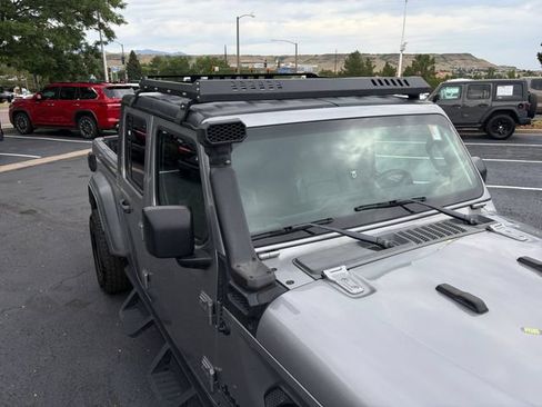 Used 2020 Jeep Gladiator Sport w/ Quick Order Package 24S AWD/4WD image 37