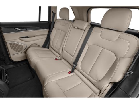 Used 2024 Jeep Grand Cherokee Limited w/ Luxury Tech Group II AWD/4WD image 10