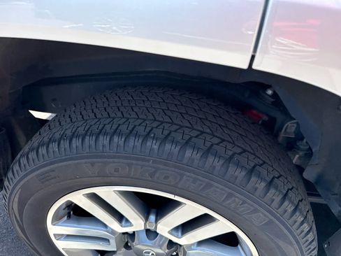 Used 2023 Toyota 4Runner TRD Sport AWD/4WD image 2