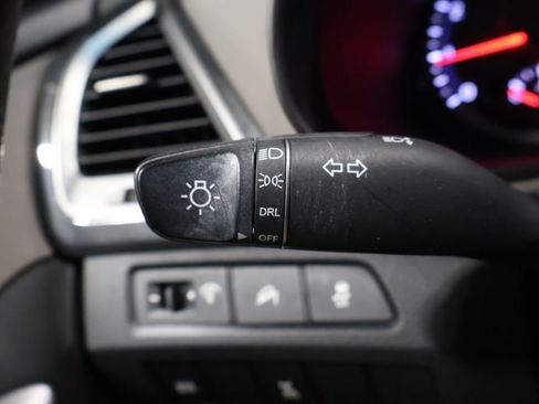 Used 2015 Hyundai Santa Fe Sport image 31