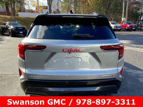 New 2026 GMC Terrain AT4 w/ LPO, Floor Liner Package image 36