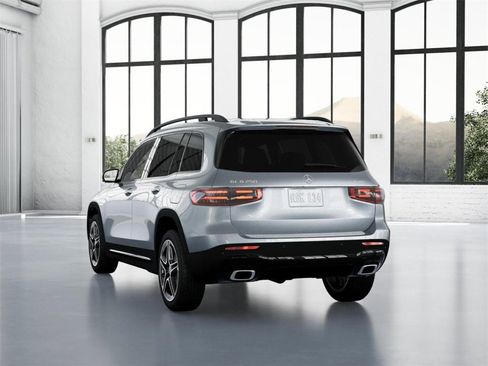 New 2025 Mercedes-Benz GLB 250 4MATIC image 27