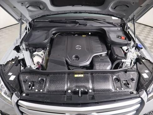 New 2026 Mercedes-Benz GLS 450 4MATIC image 31