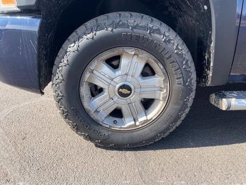 Used 2010 Chevrolet Silverado 1500 LT w/ Power Pack Plus image 11